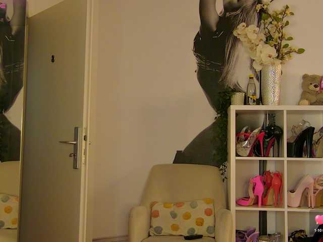 MaddyHeart's BongaCams show and profile