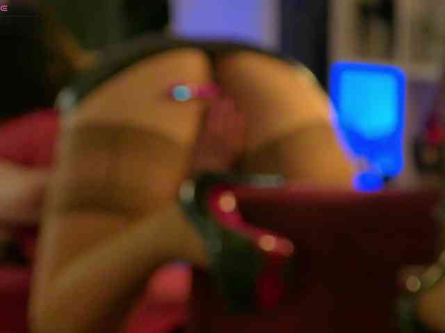 MaddyHeart Live Webcam on BongaCams