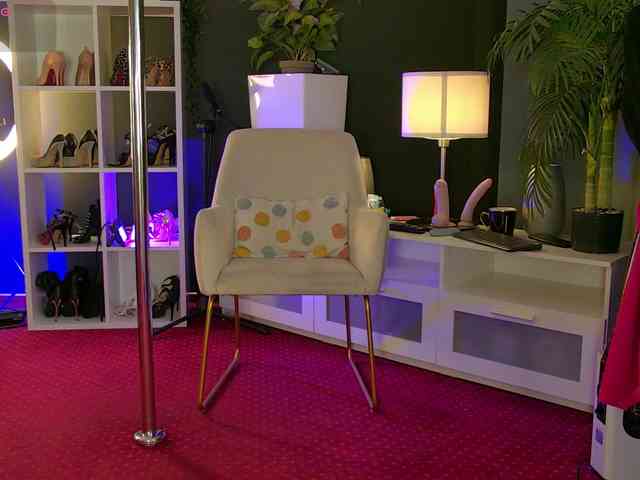 MaddyHeart Live Webcam on BongaCams