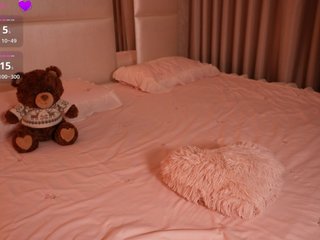 LilyColins Porn Show