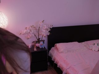 LilyColins Porn Show