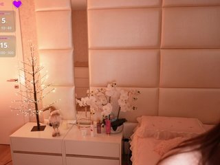 LilyColins Porn Show