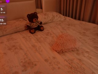 LilyColins Porn Show