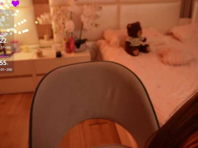 LilyColins's BongaCams show and profile