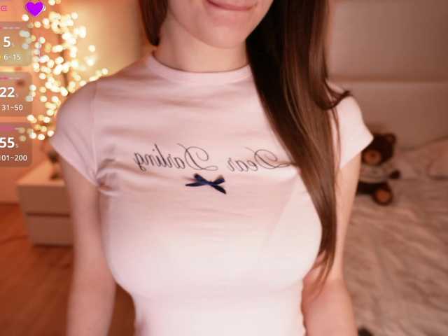 LilyColins's BongaCams show and profile