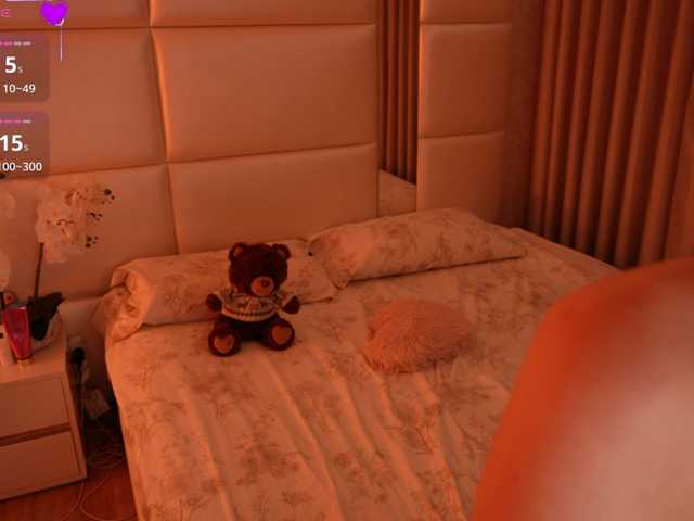 LilyColins's BongaCams show and profile