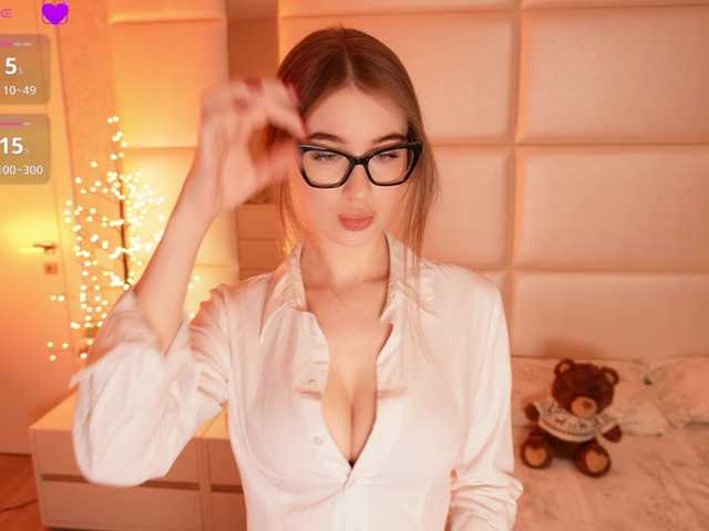 LilyColins from BongaCams is Freechat