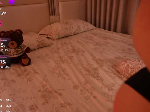 LilyColins's BongaCams show and profile