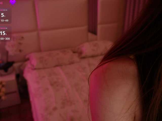 LilyColins's BongaCams show and profile