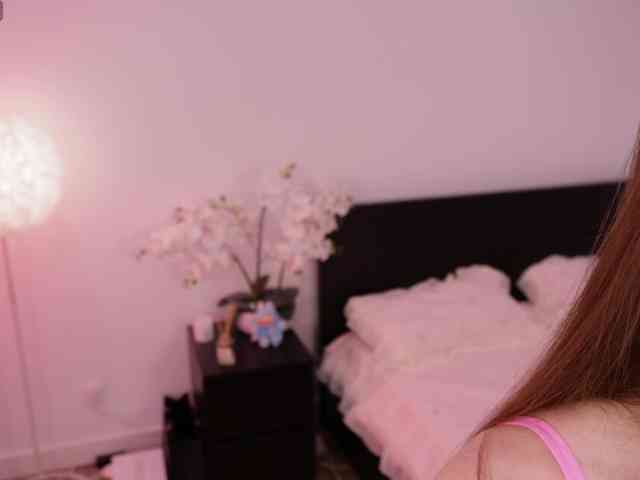 voyeur sex LilyColins