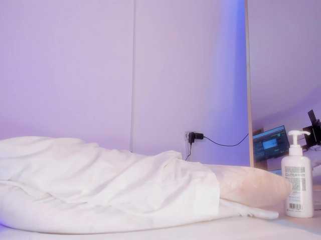 mahia-jimenez's BongaCams show and profile