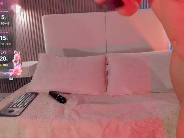 zoewhitte's BongaCams show and profile