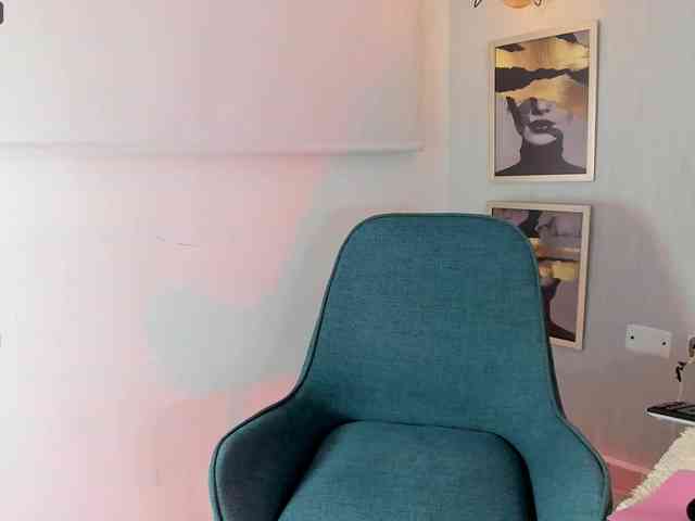 zoewhitte webcam