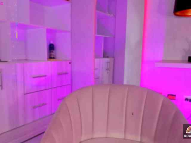 zoewhitte webcam