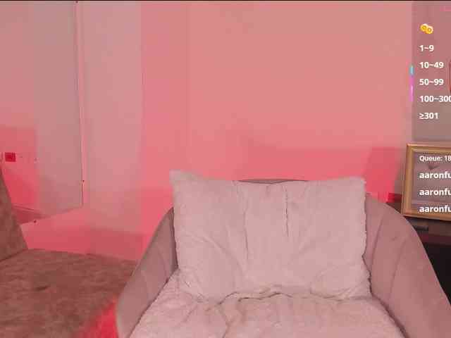 zoewhitte webcam