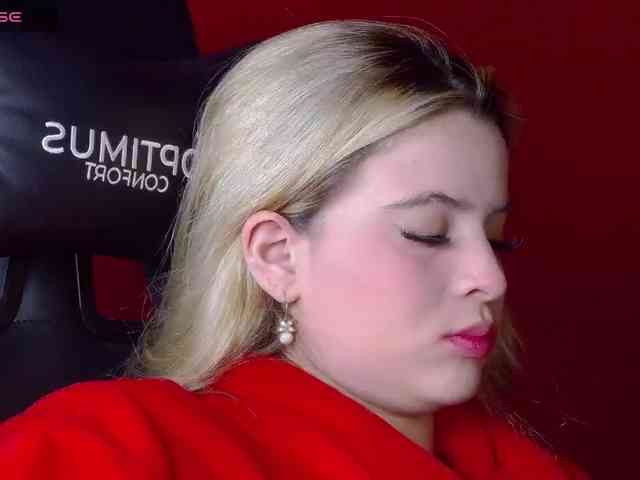 channel-white Live Webcam on BongaCams