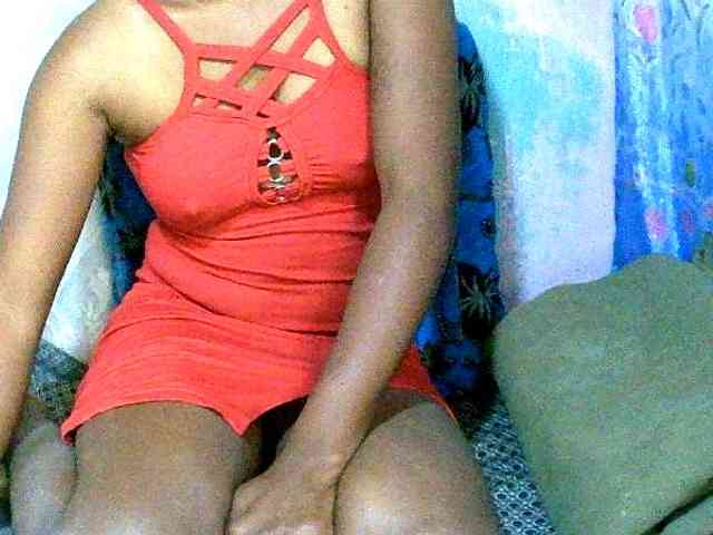 Sexyvaliha webcam