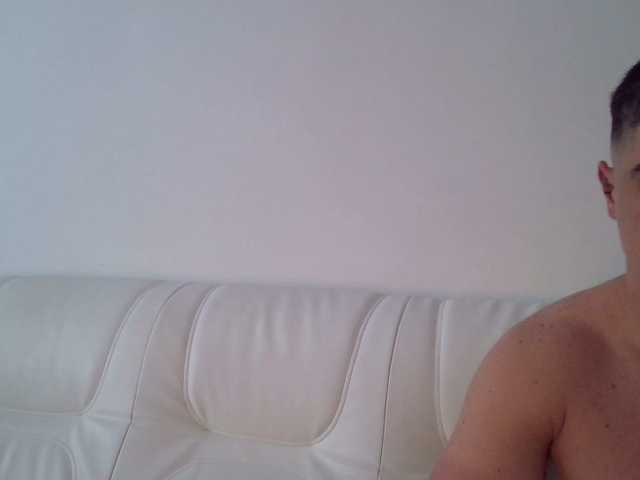 IrenneTwo's BongaCams show and profile