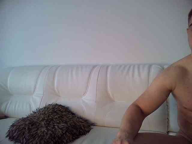 IrenneTwo Live Webcam on BongaCams