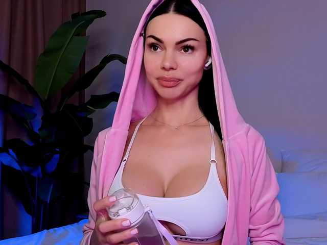 Slemgem's BongaCams show and profile