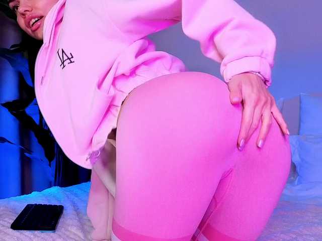 Slemgem's BongaCams show and profile