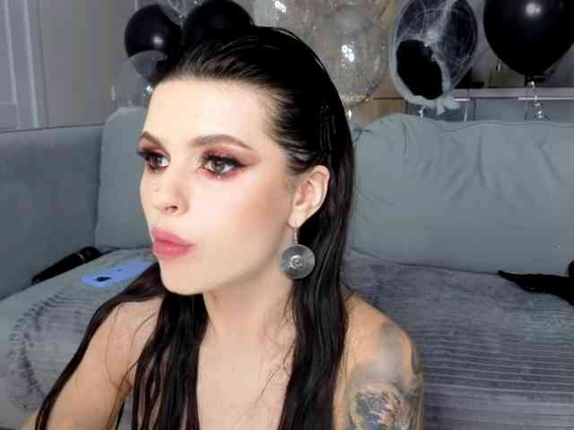 Amyleeplayss webcam