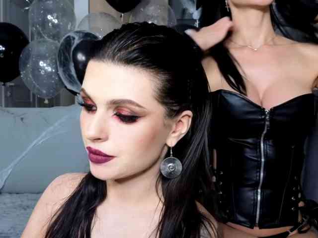 Amyleeplayss's Sexcam