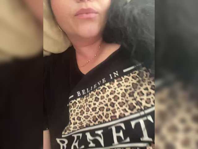 RadaRay55's BongaCams show and profile