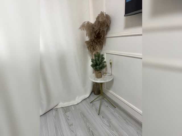 RadaRay55's BongaCams show and profile