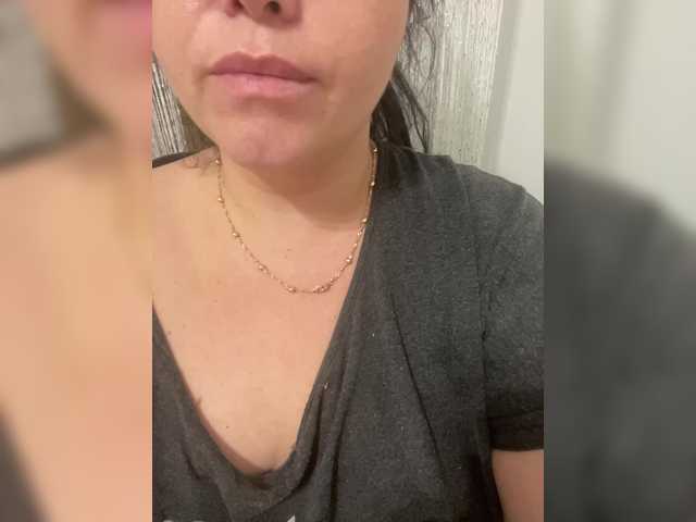 le modèle Tvoyaboginya est en webcam porno dans un show sur le site bongacams, il possède les tags suivants: White/Caucasian,Brunette,Shaved