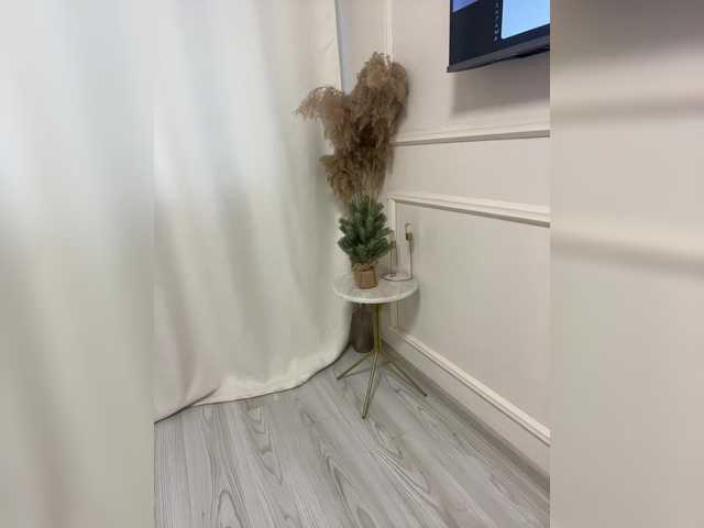 RadaRay55's BongaCams show and profile