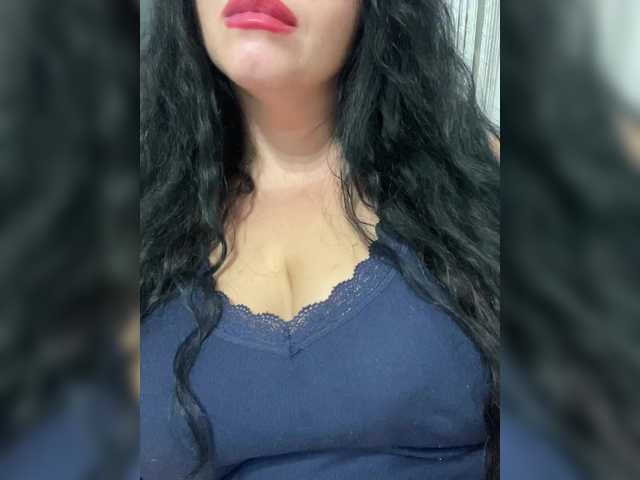 RadaRay55 from BongaCams