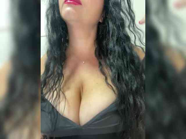 Tvoyaboginya webcam