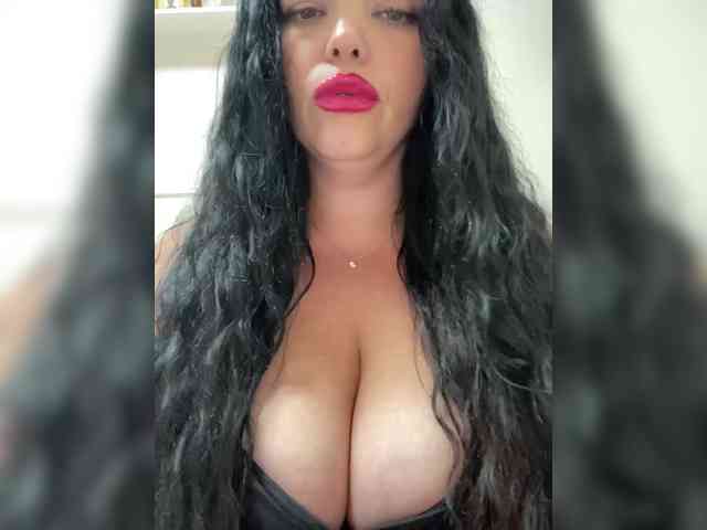 Tvoyaboginya webcam
