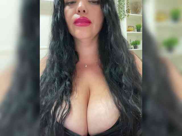 Tvoyaboginya webcam