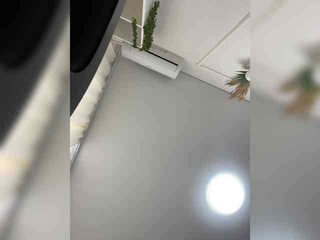 Tvoyaboginya webcam
