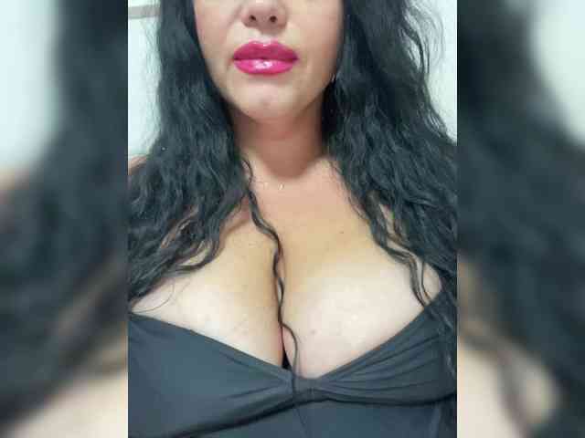 Tvoyaboginya webcam