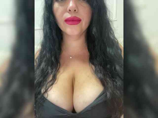 Tvoyaboginya webcam