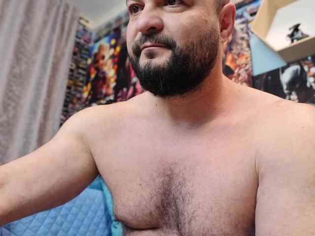 MuscularBear MuscularBear