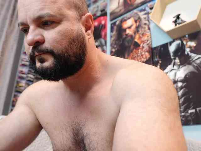 MuscularBear MuscularBear