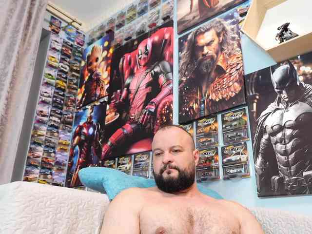 MuscularBear MuscularBear