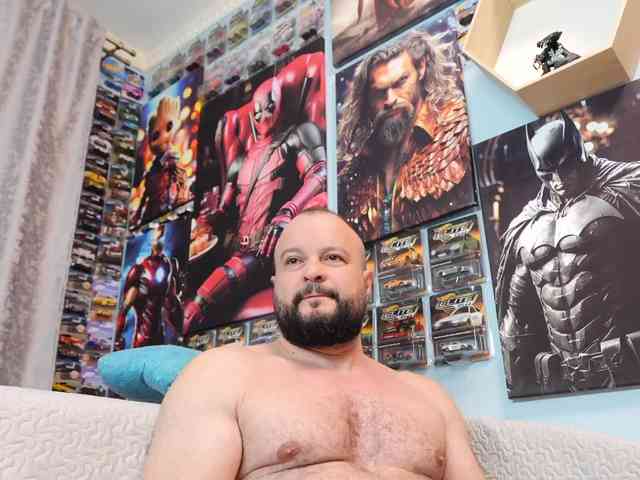 MuscularBear MuscularBear