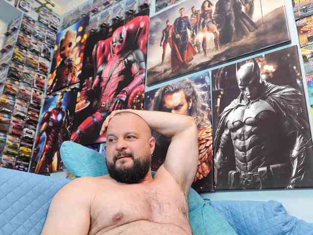 MuscularBear MuscularBear