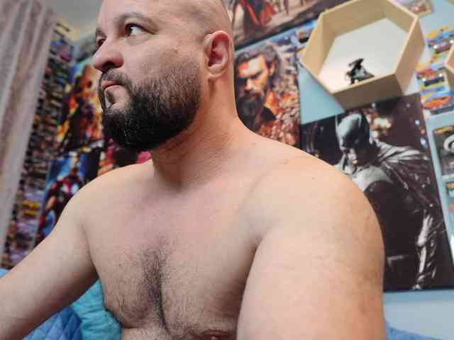 MuscularBear MuscularBear