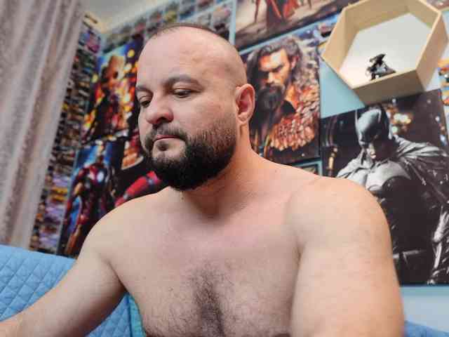 MuscularBear MuscularBear