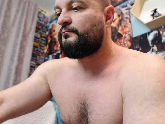 MuscularBear MuscularBear