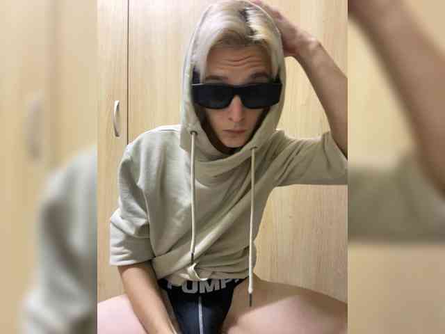 DazzlingGlow DazzlingGlow