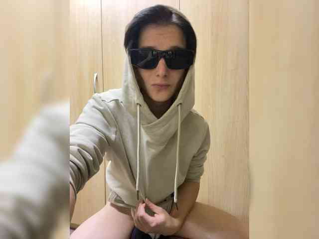 DazzlingGlow DazzlingGlow