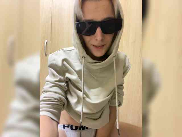 DazzlingGlow DazzlingGlow