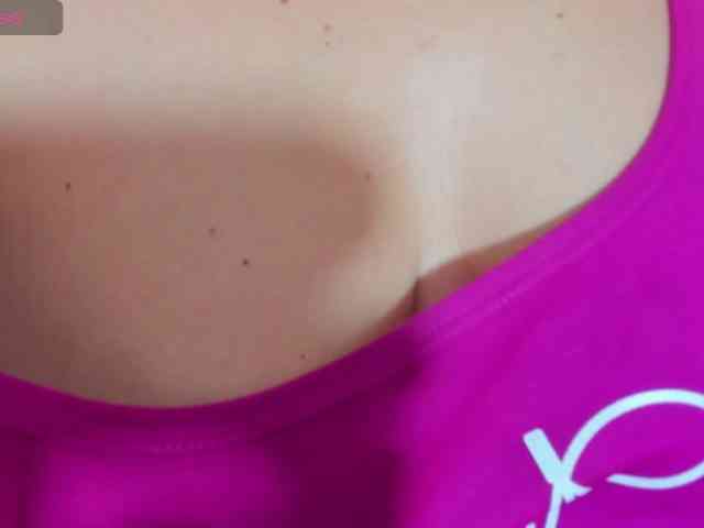 gipsela-gomez Live Webcam on BongaCams